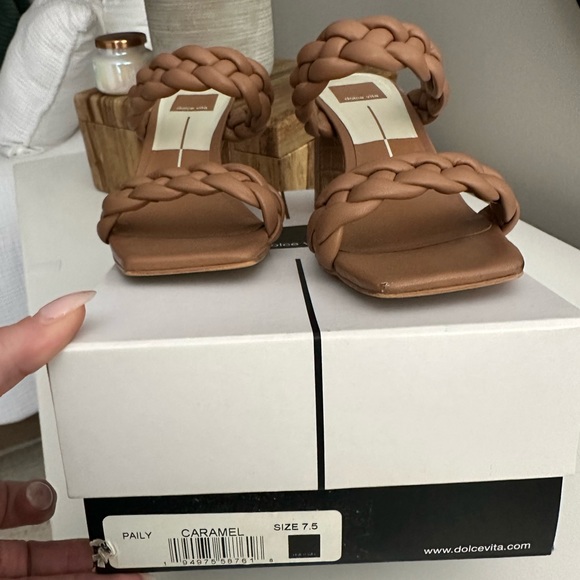 Dolce Vita Paily Stella Sandel - Caramel - Picture 4 of 7